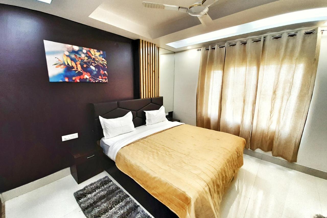 Hotel Aerocity Purple Orchid New Delhi Eksteriør bilde