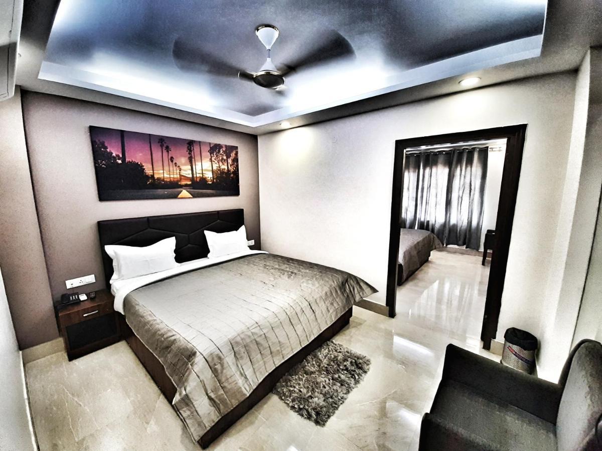 Hotel Aerocity Purple Orchid New Delhi Eksteriør bilde